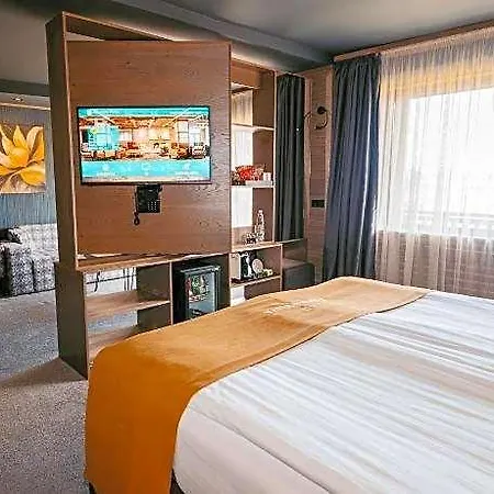 Hotel Grande Vista &
