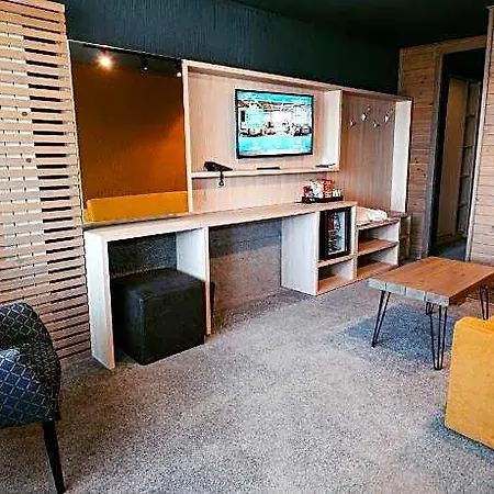 فندق Grande Vista &